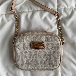 Michael Kors Crossbody